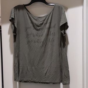 Green Positive Vibes t-shirt